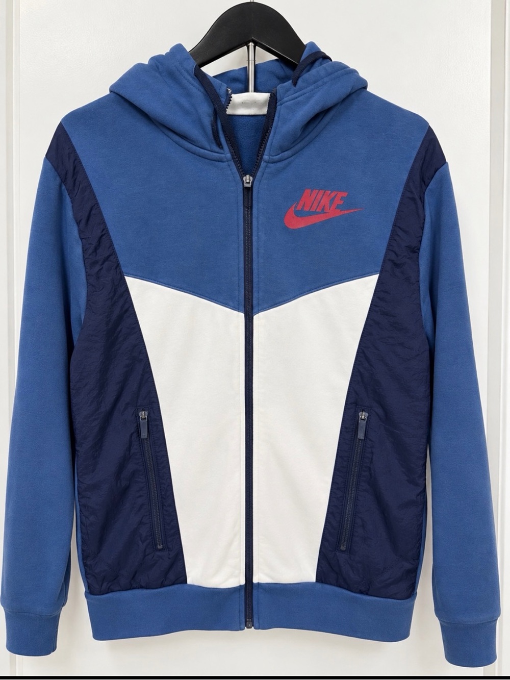 Nike Blue Navy White Hooded Zip-Up Jacket with Red Logo